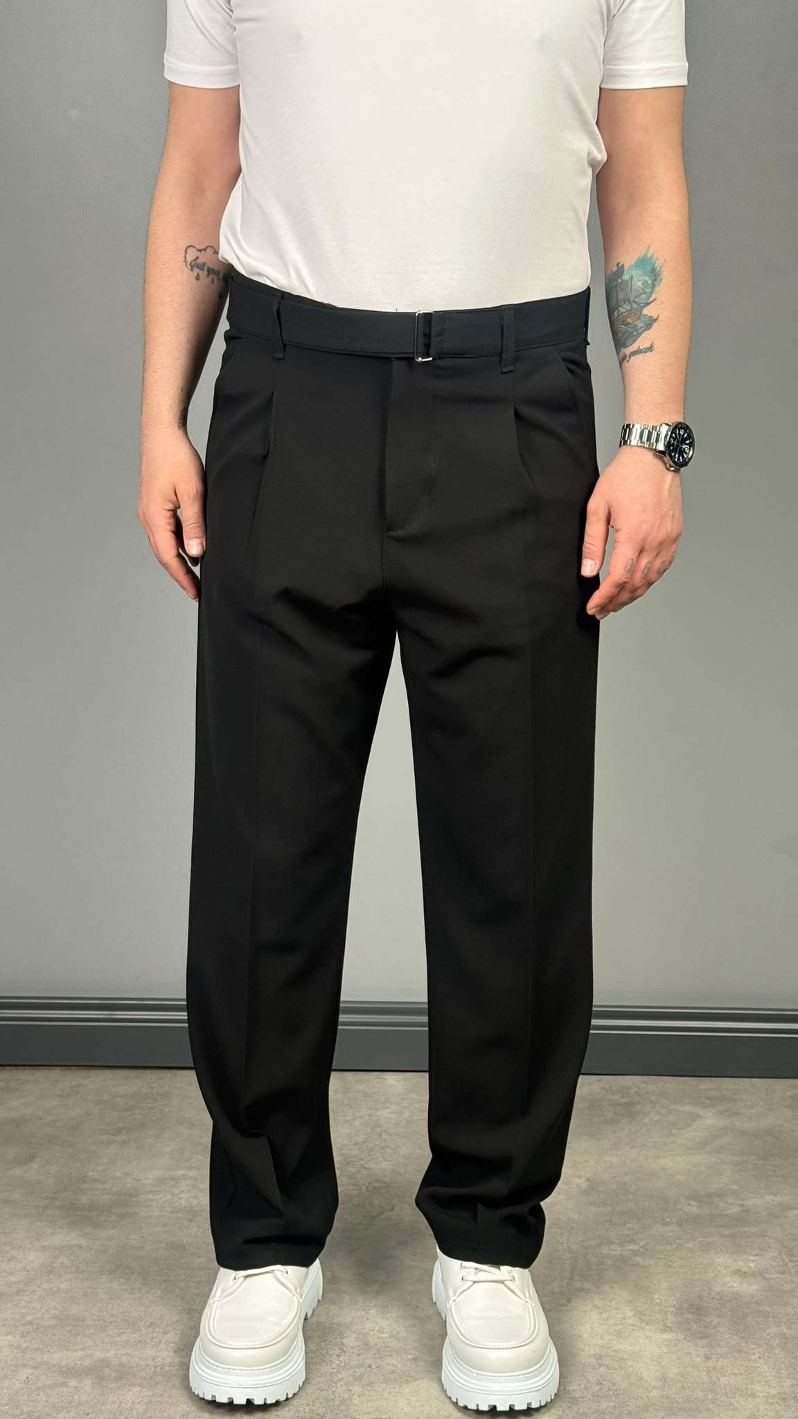 KENDİNDEN KEMERLİ BAGGY KESİM KUMAŞ PANTOLON SİYAH