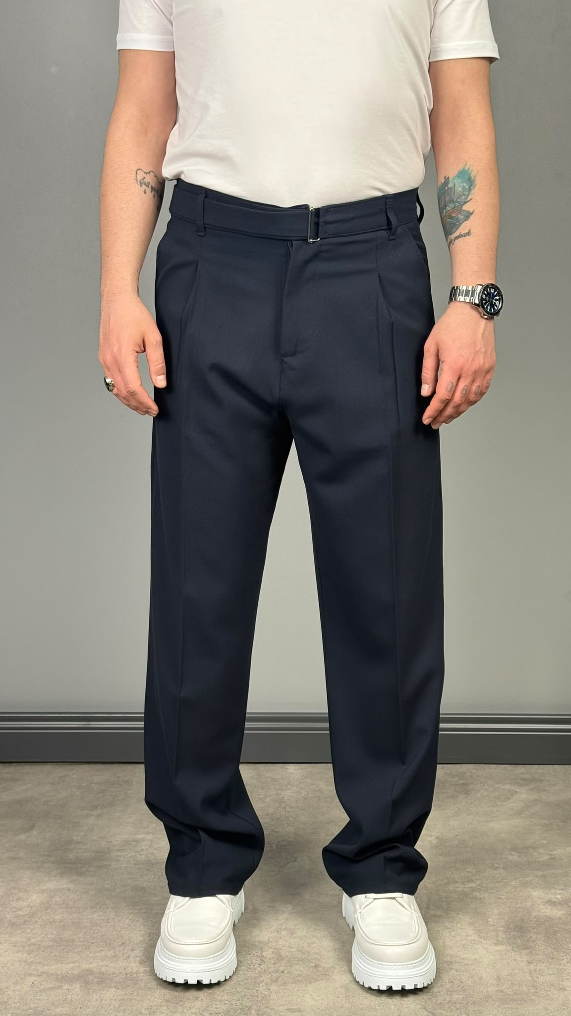KENDİNDEN KEMERLİ BAGGY KESİM KUMAŞ PANTOLON LACİVERT