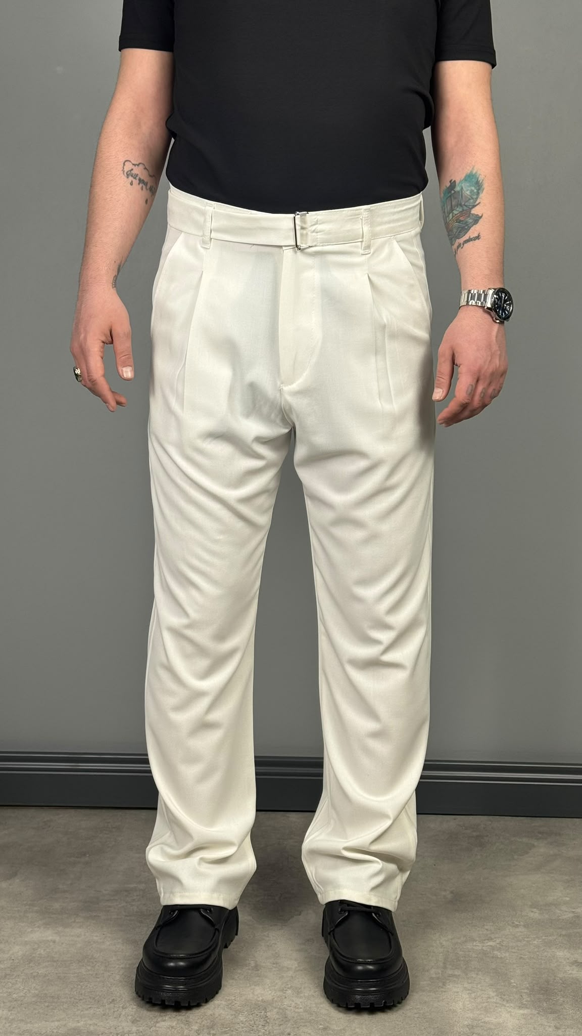 KENDİNDEN KEMERLİ BAGGY KESİM KUMAŞ PANTOLON KREM
